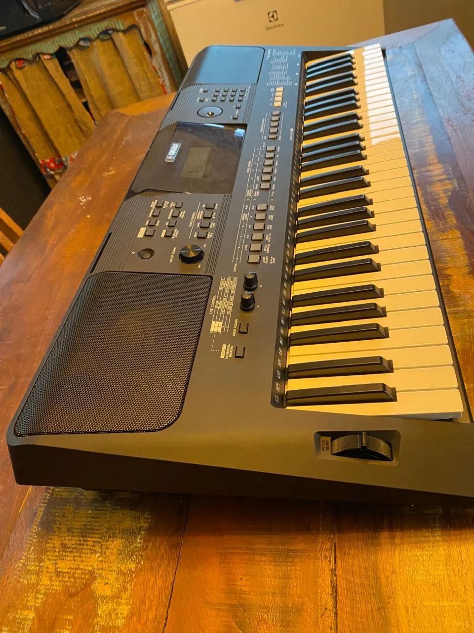 Teclado Yamaha PSR E-463  - Foto 3