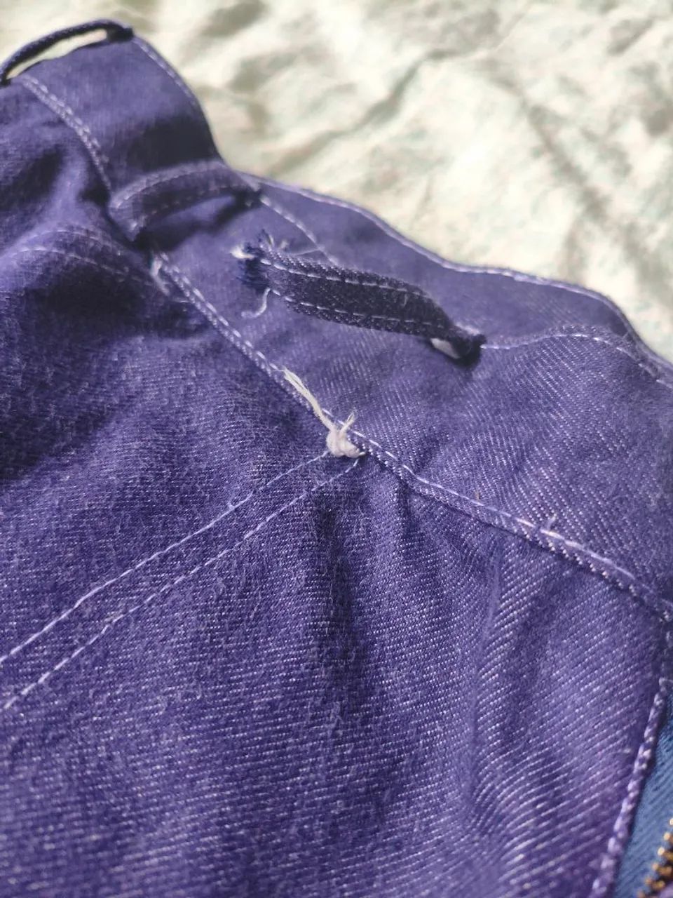 Calça masculina jeans 48 COM DEFEITO  - Foto 5