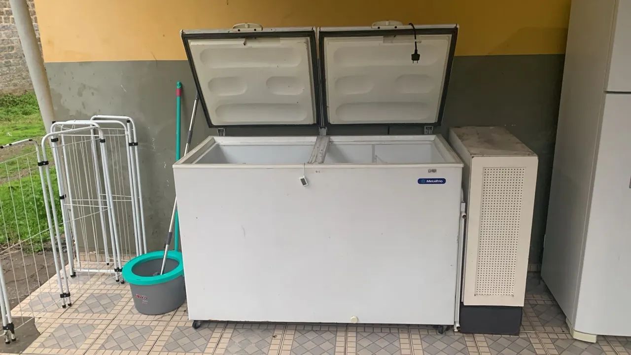 Freezer Metalfrio 419 litros