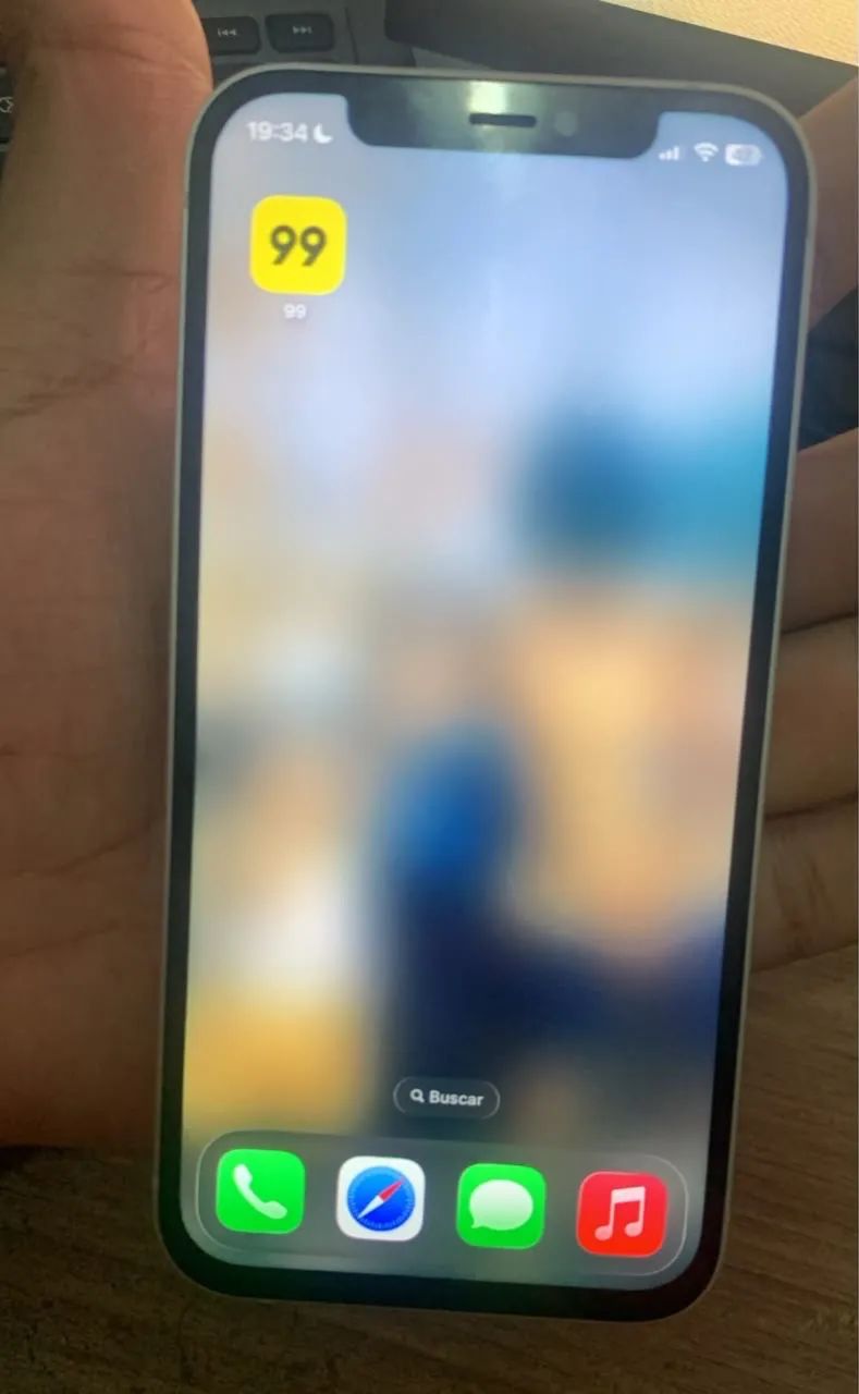 iPhone 12 64 GB  