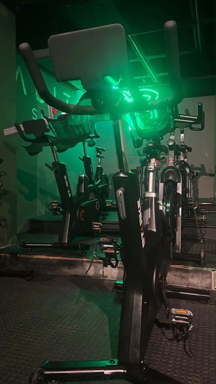 Lote 15 bikes spinning  - Foto 2