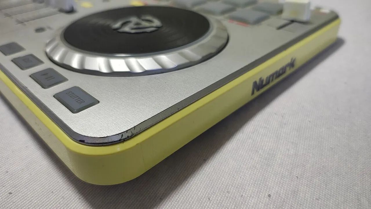 Controladora DJ Nurmark Mixtrack II - Foto 2