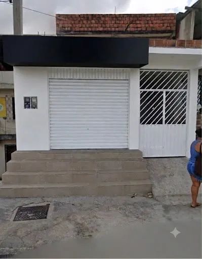 Ponto comercial na suburbana plataforma