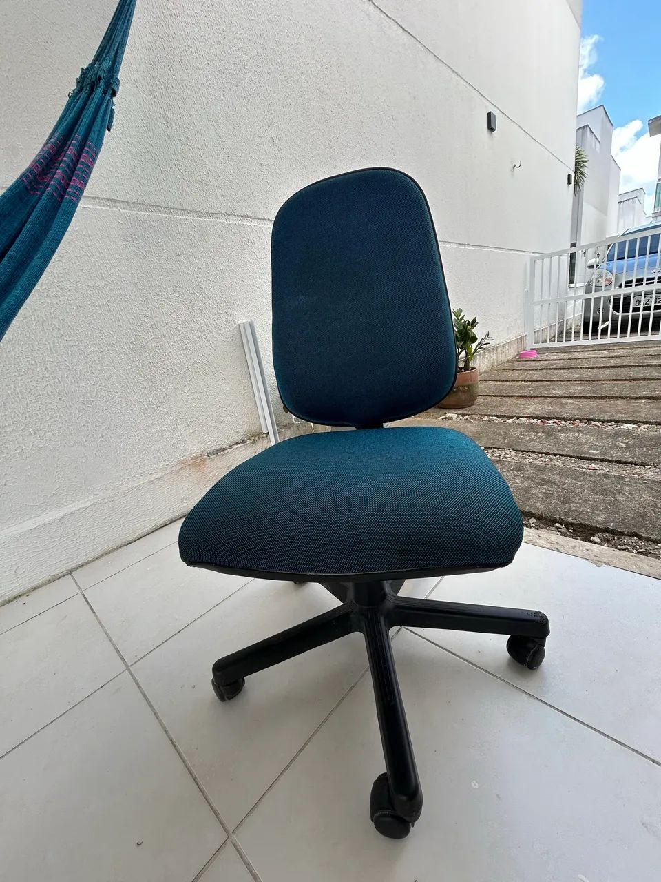 Cadeira de escritório excelente  - Foto 2