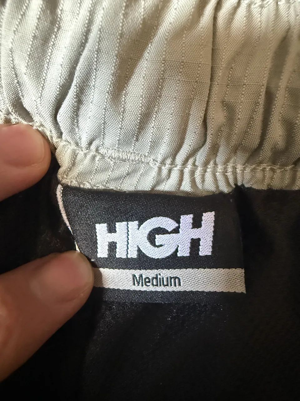 Shorts HIGH original - Foto 3