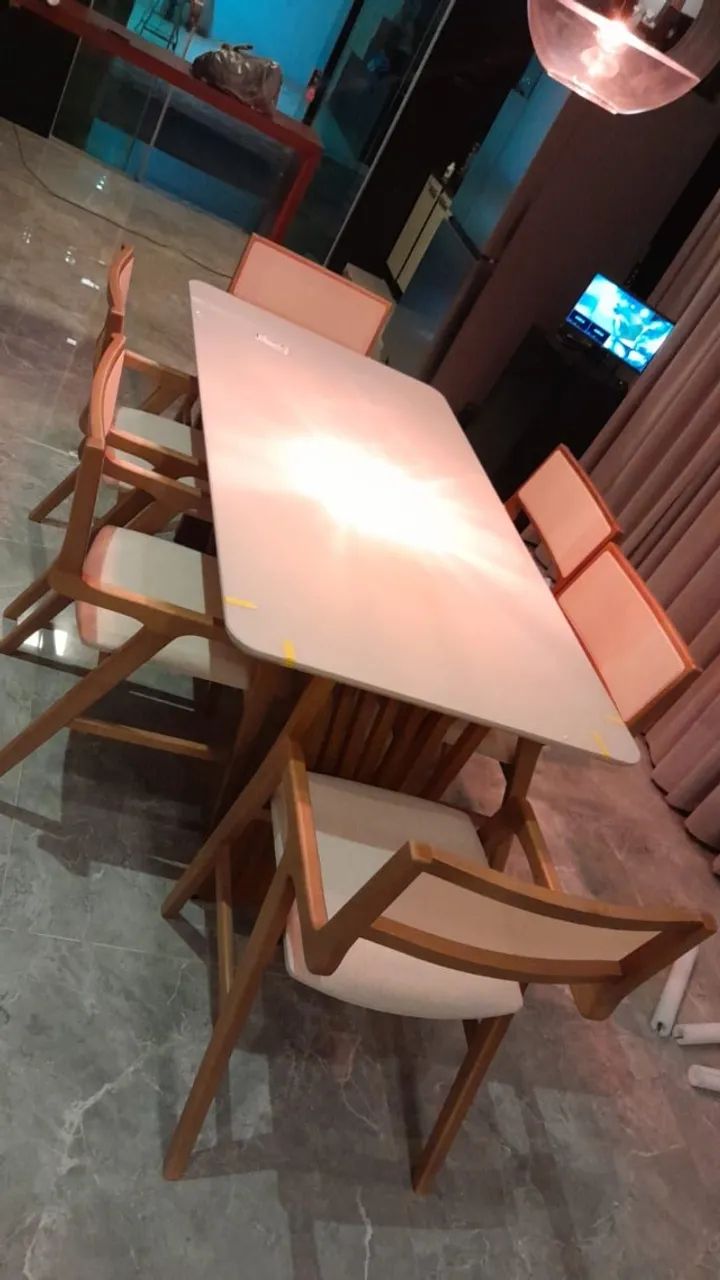 Mesa de Jantar com 06 cadeiras 2.20x1.00 MADEIRA - Foto 2