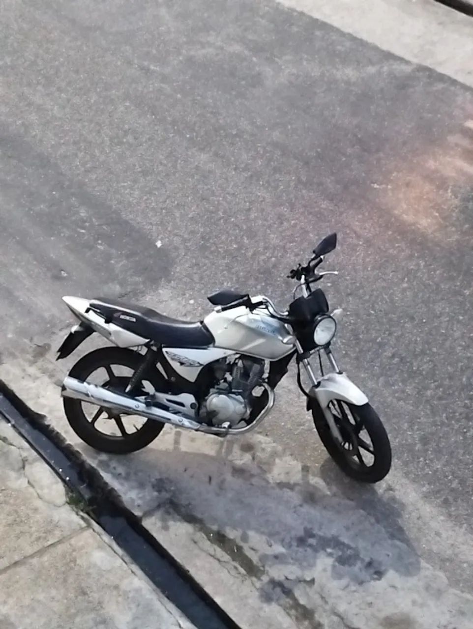 Titan 150 ESD - Foto 3