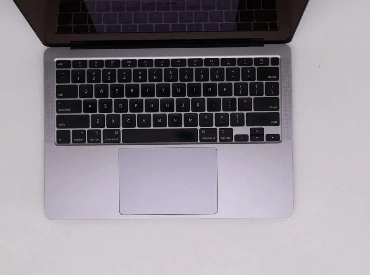 MacBook Air 2020 Processador i7, 16 Gigas - Foto 2