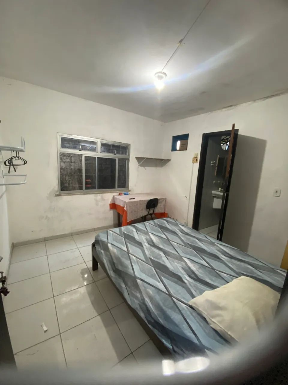 Alugo quarto para mulheres  - Foto 4