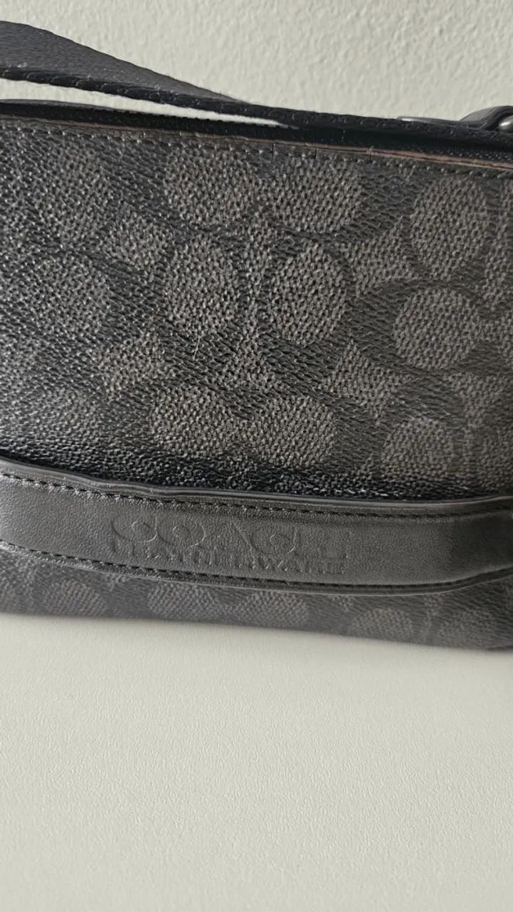 Bola Coach preta crossbody - Foto 2