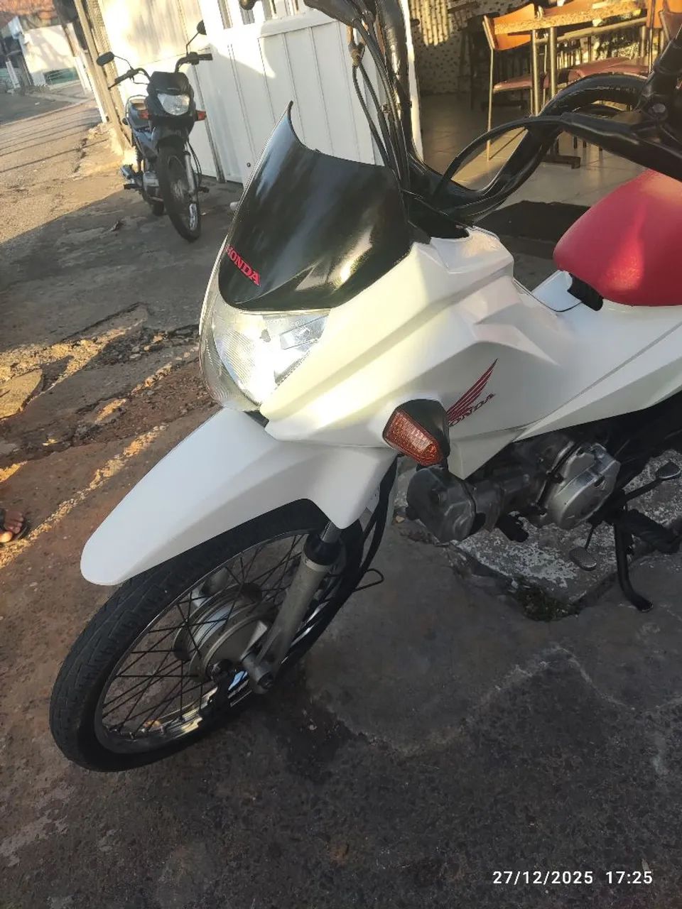 VENDO POP 2019 SUPER CONSERVADA  - Foto 2