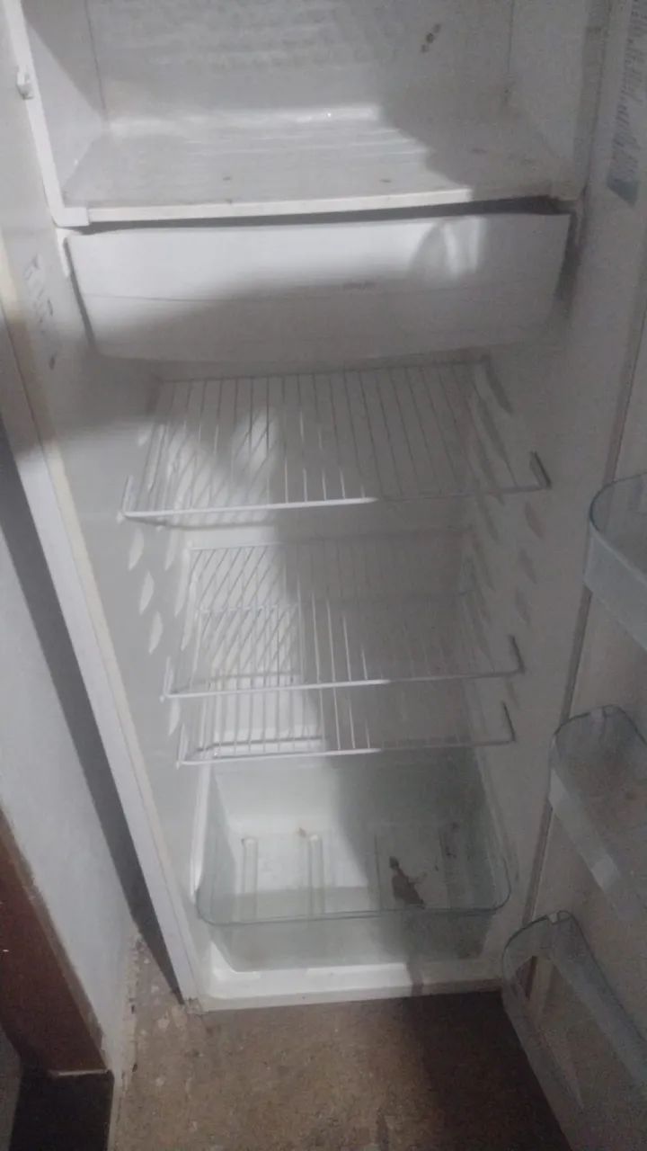Vendo geladeira  - Foto 2
