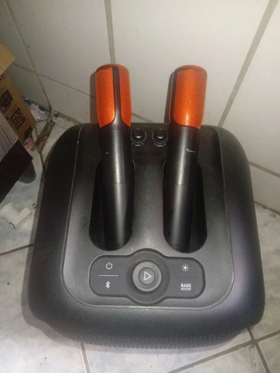 JBL PartyBox Encore 2 - 2 Mics<br><br><br> - Foto 2