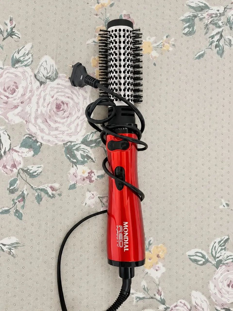 Escova de cabelo rotatória 