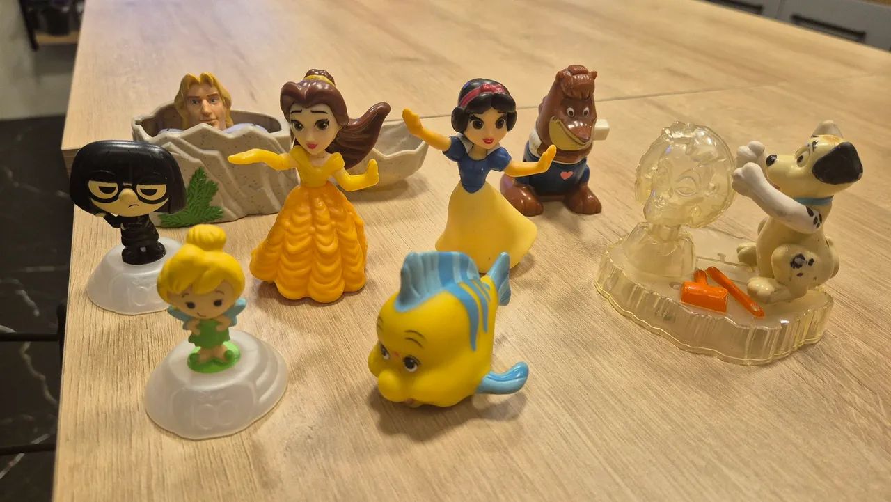 Itens disney mcdonalds  - Foto 2