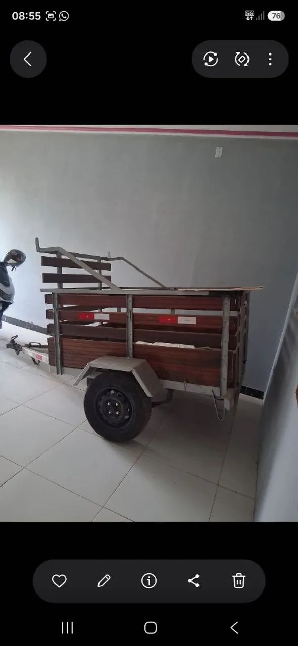 Reboque emplacado 