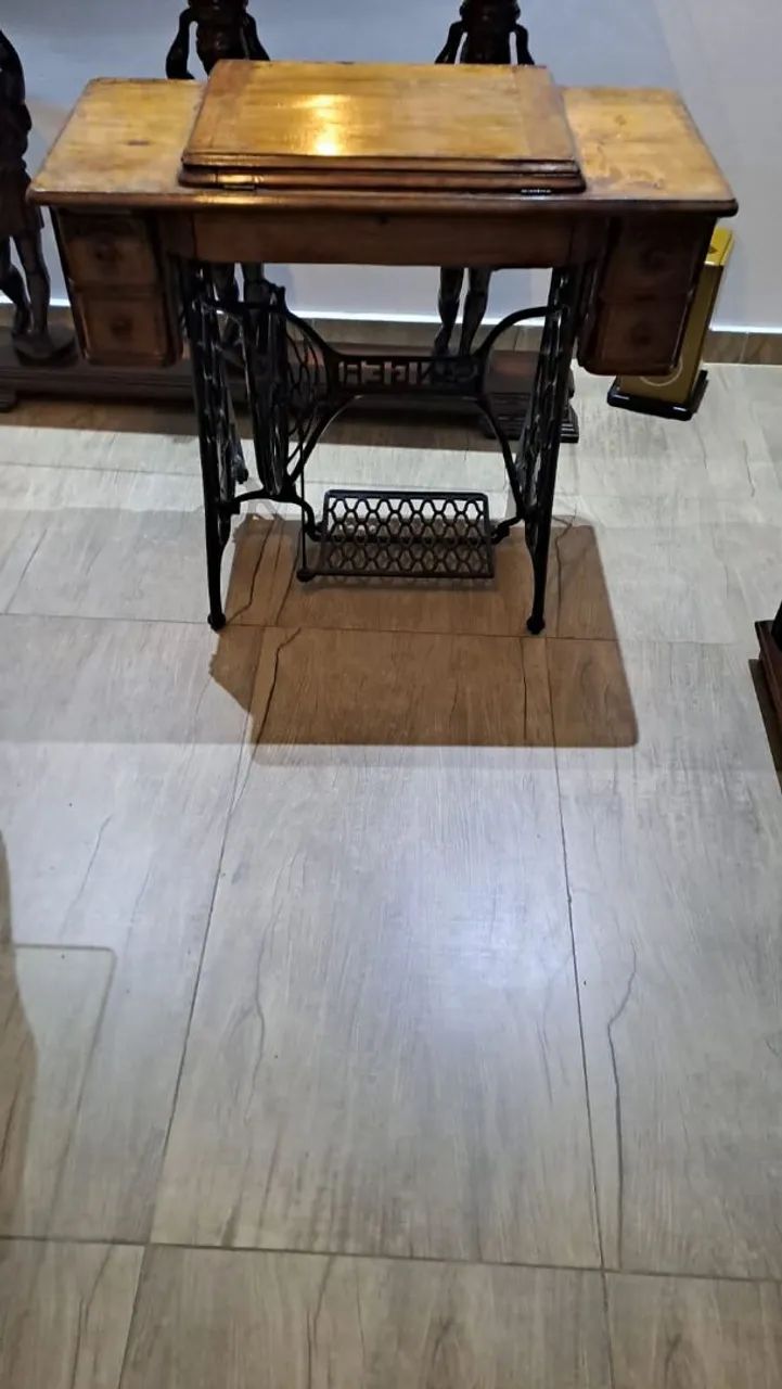 Gabinete máquina vintage  - Foto 2