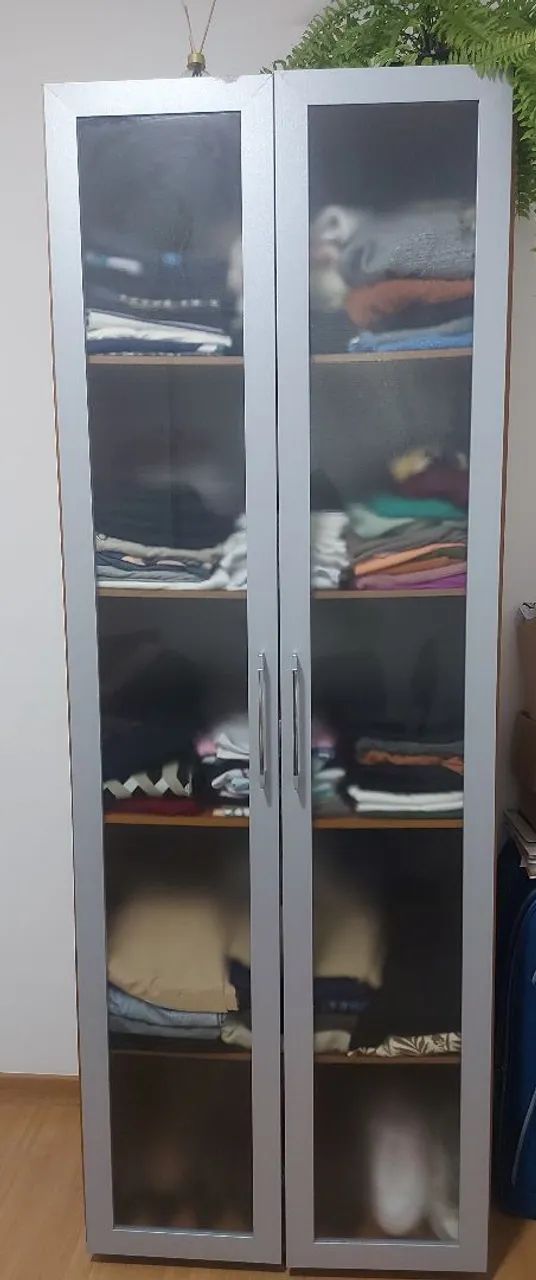 Armário multiuso 