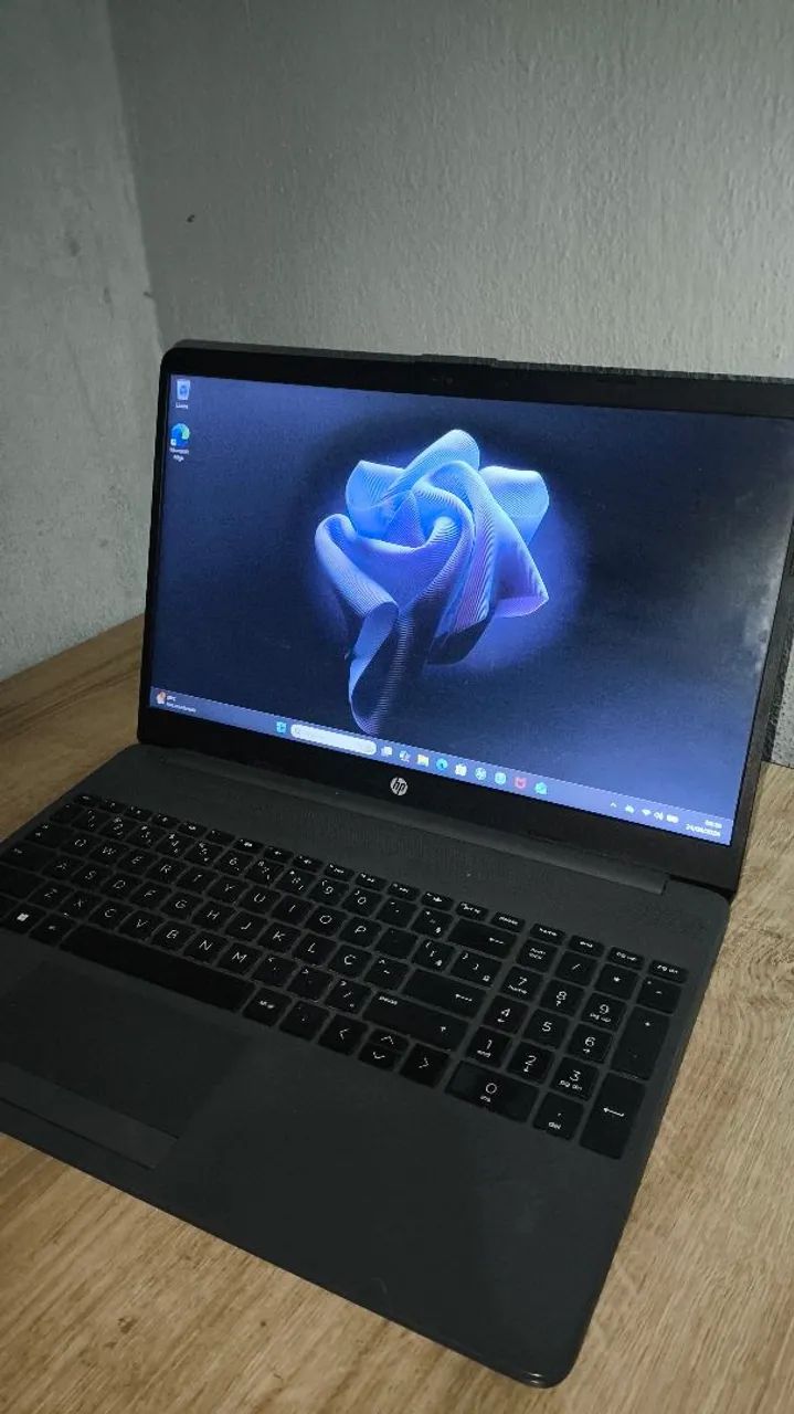 Notebook i3 HP 250 G8 