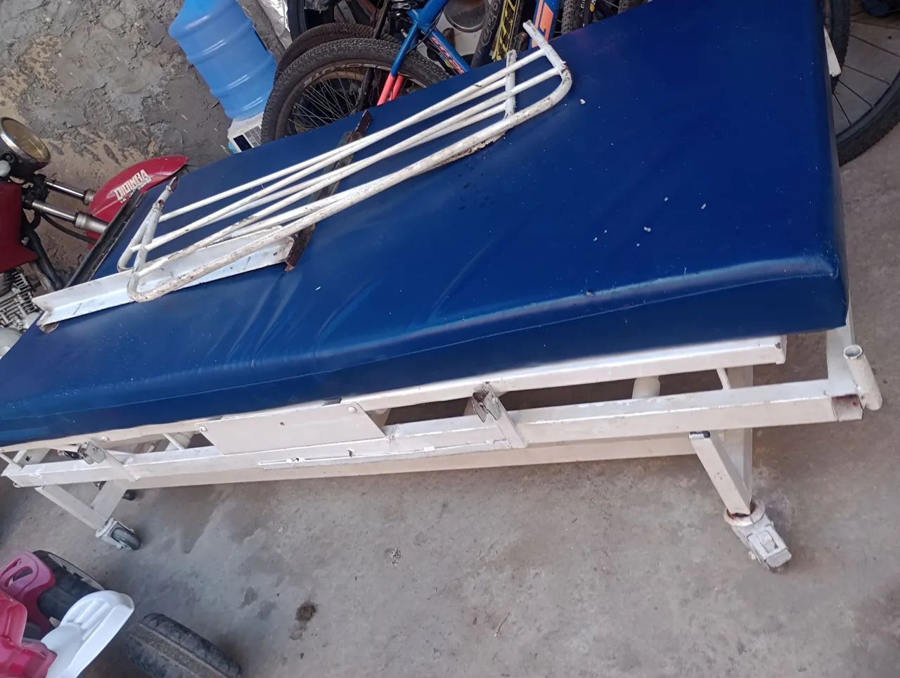 Cama hospitalar 