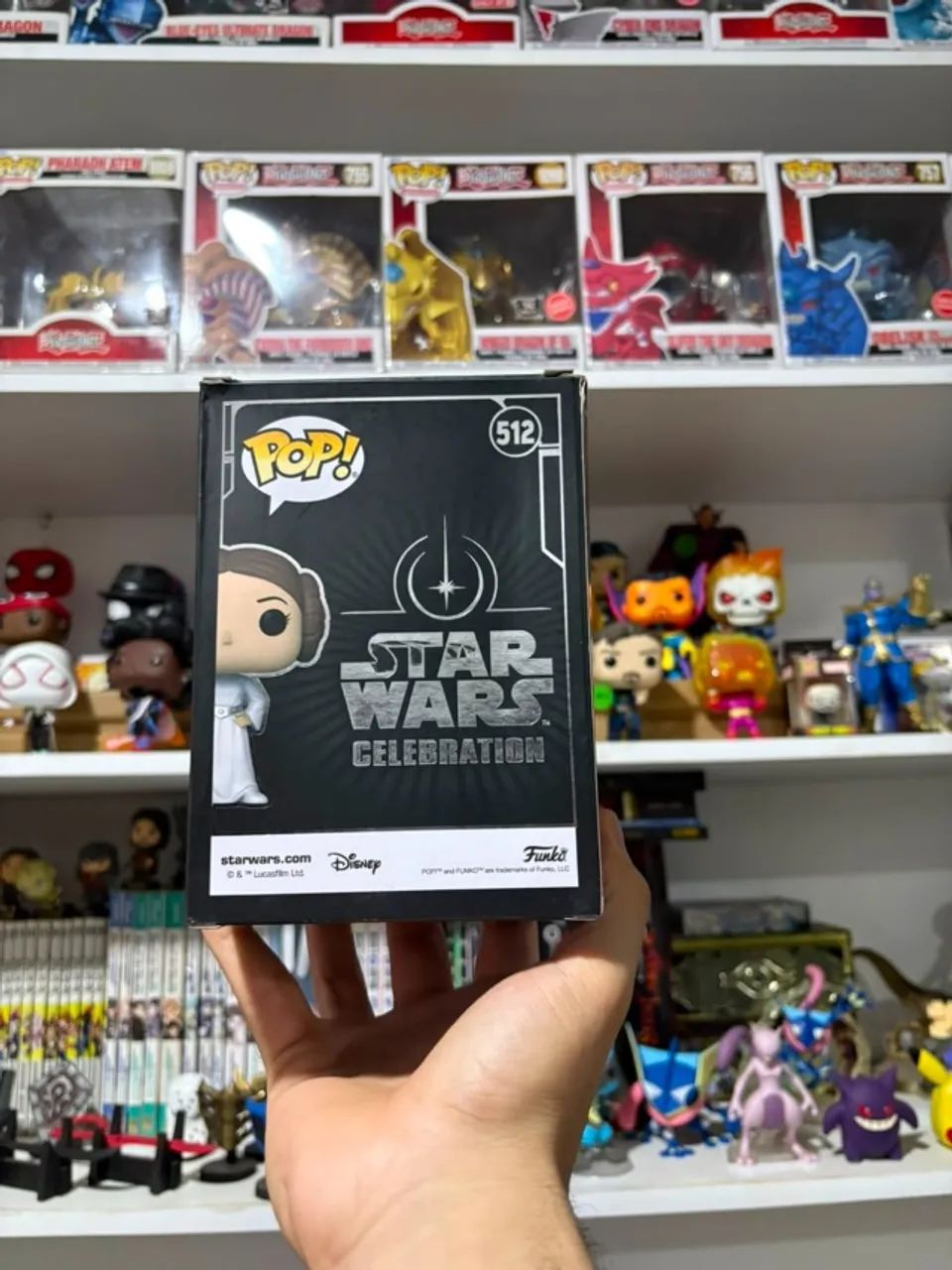  Funko Pop! Leia #512 [BOX DAMAGE] - Star Wars - Foto 2
