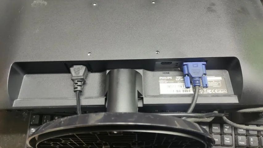 Monitor Philips 23? Led Funcionando Perfeitamente! (Usado) - Foto 4