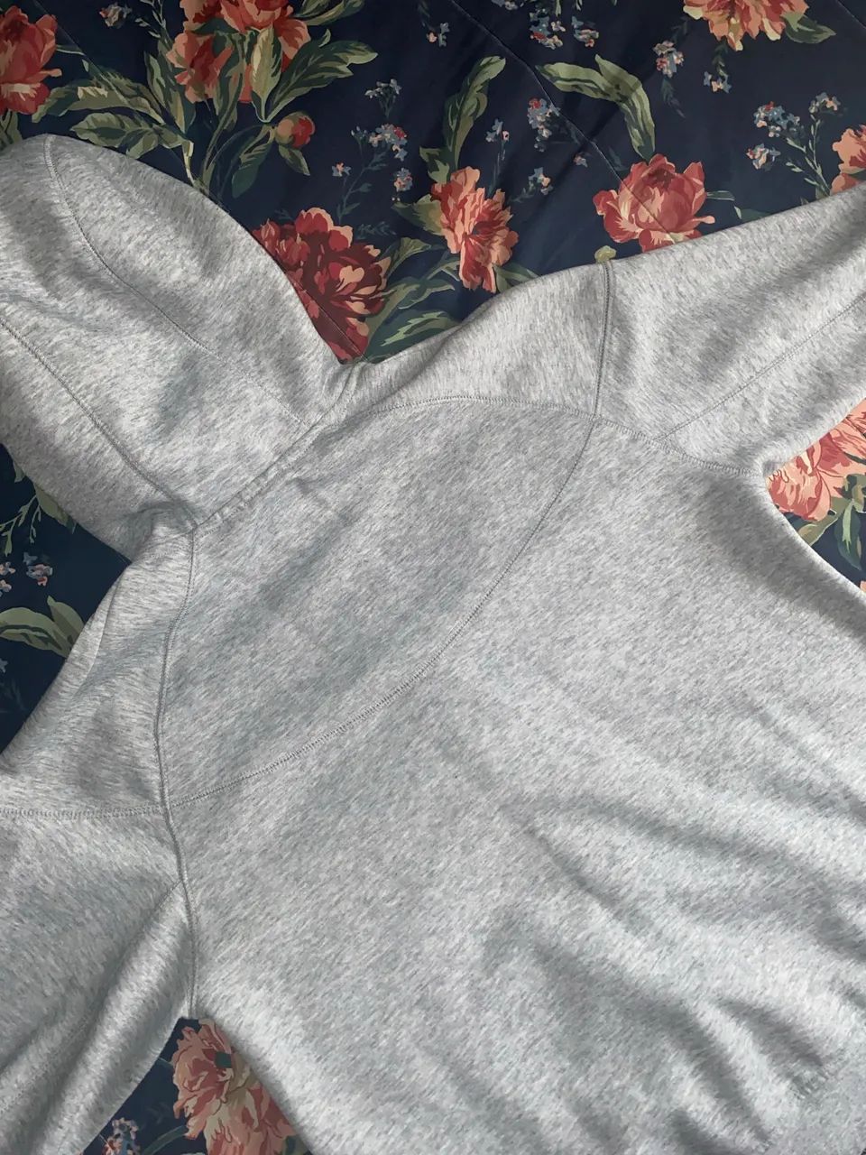 Jaqueta Nike tech fleece cinza G - Foto 2