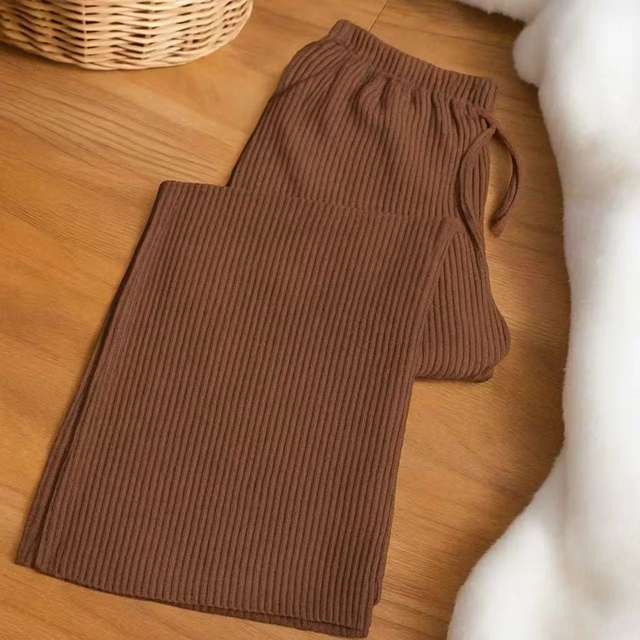 Calça Ana ruga pantalona 