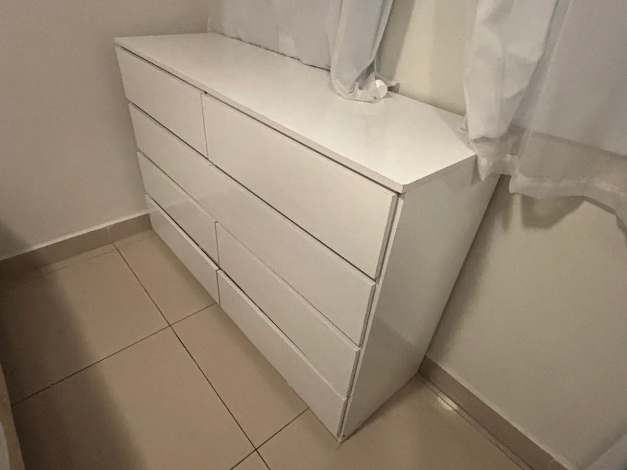 Cômoda 8 gavetas