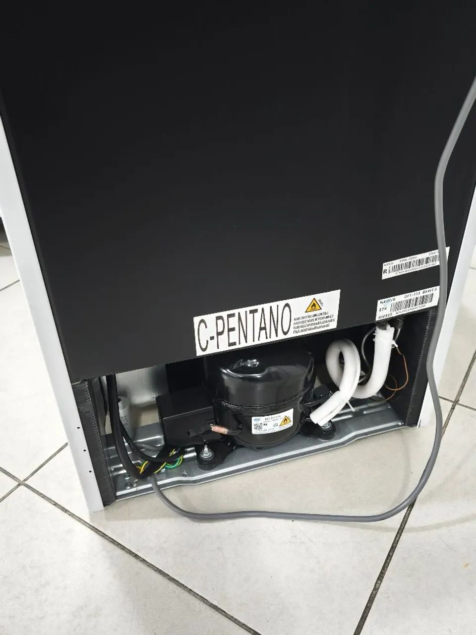 Frigobar Electrolux 90L - Foto 5