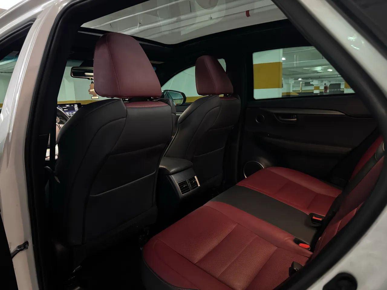 Lexus NX-200t F-sport 2.0 16V 238cv Aut., foto 15 de 19