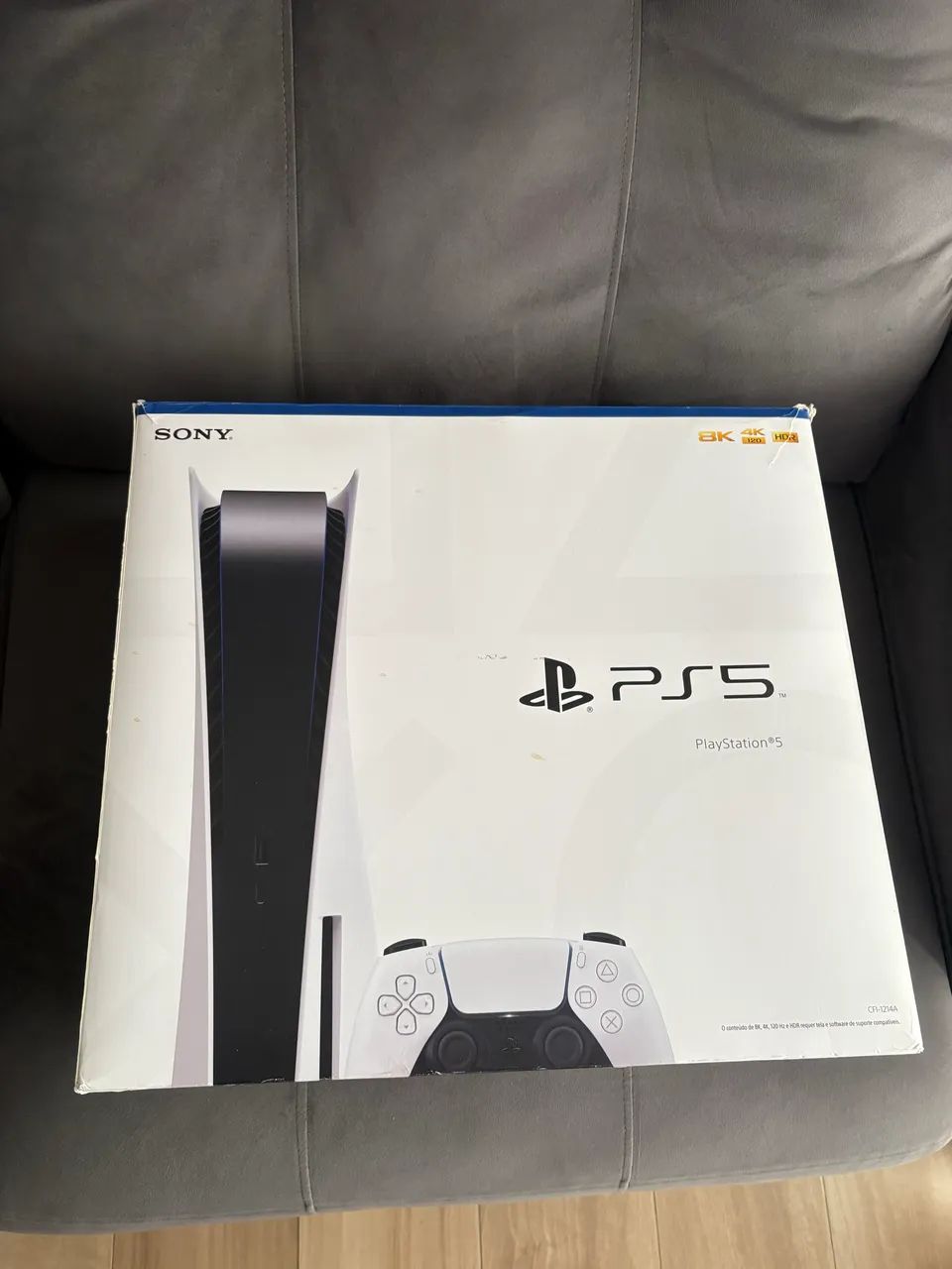 PlayStation 5 com 2 controles e 5 jogos - Foto 2