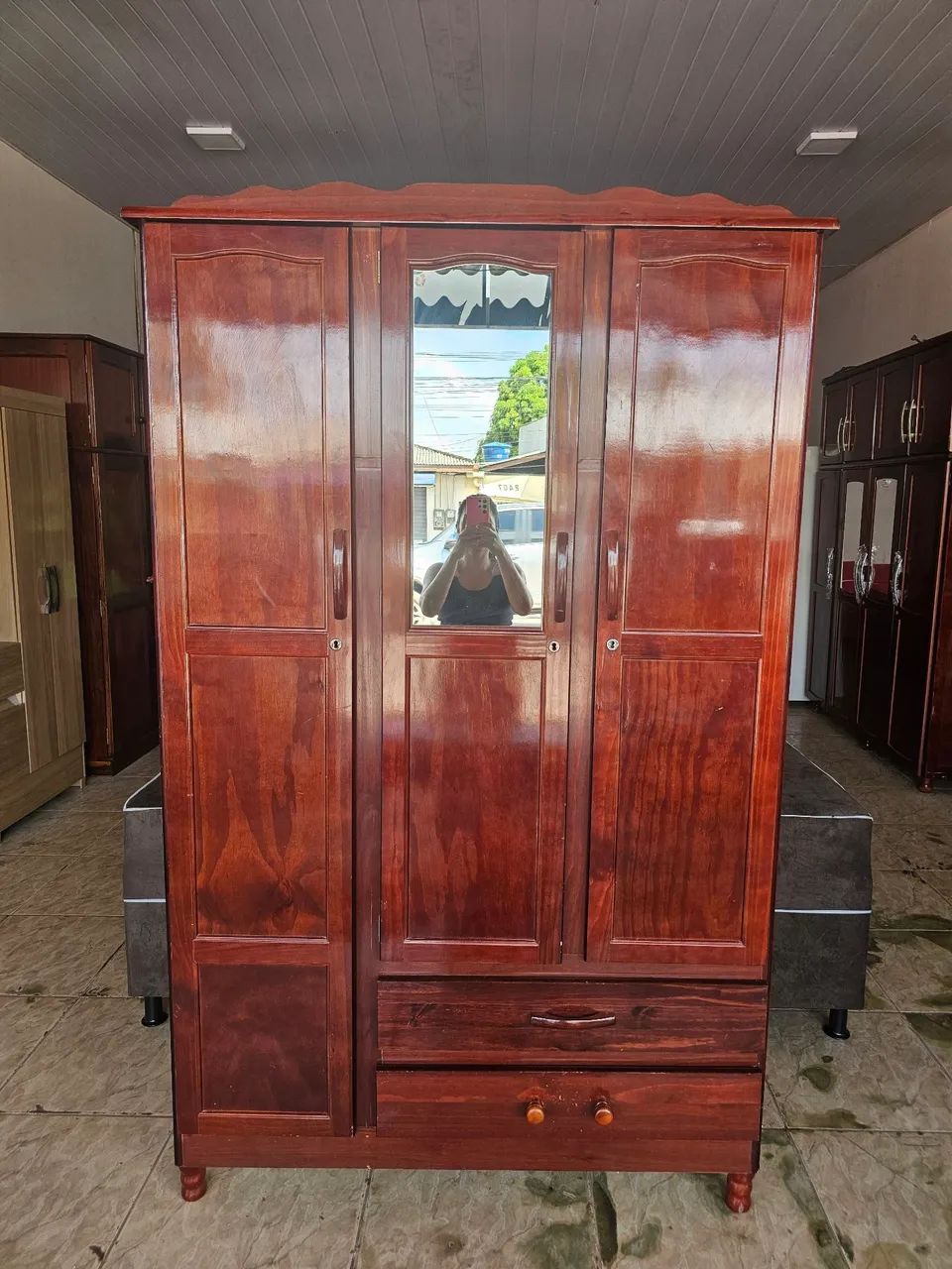 Guarda roupa usado de pinho 