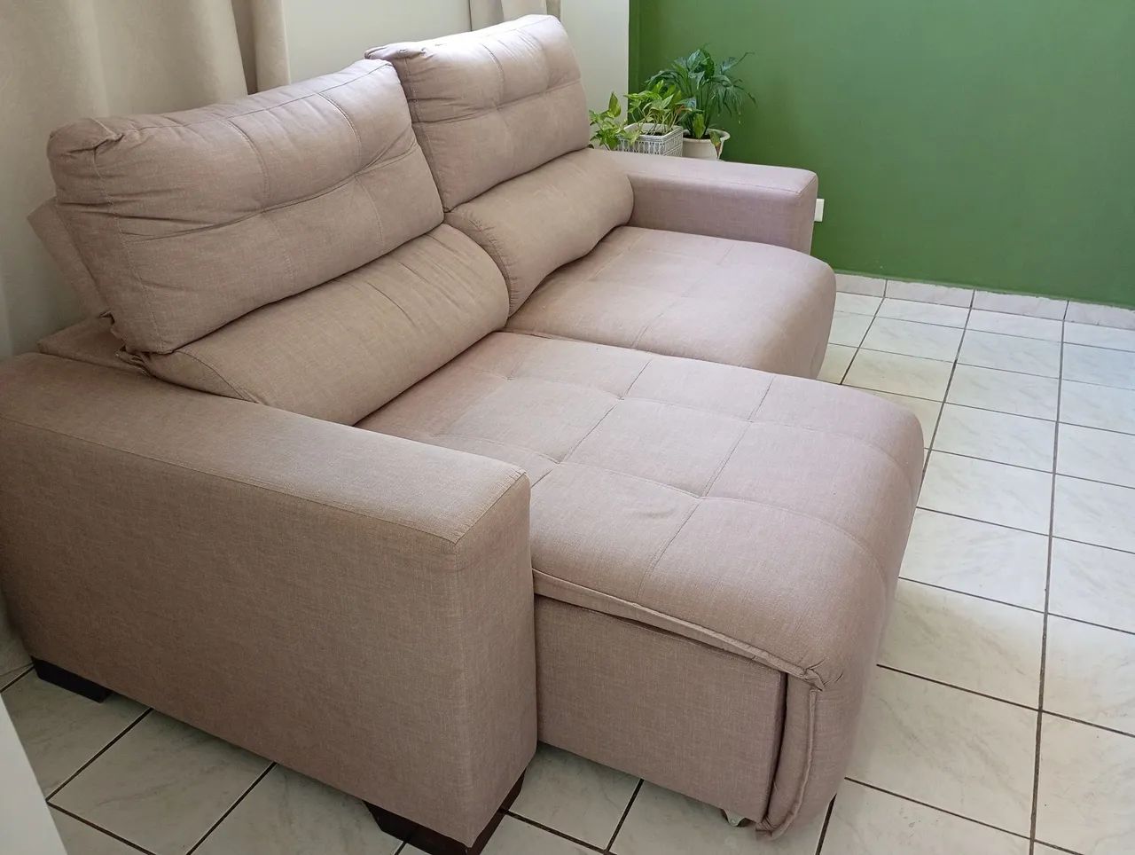 Sofá retrátil reclinável 3 lugares. - Foto 4