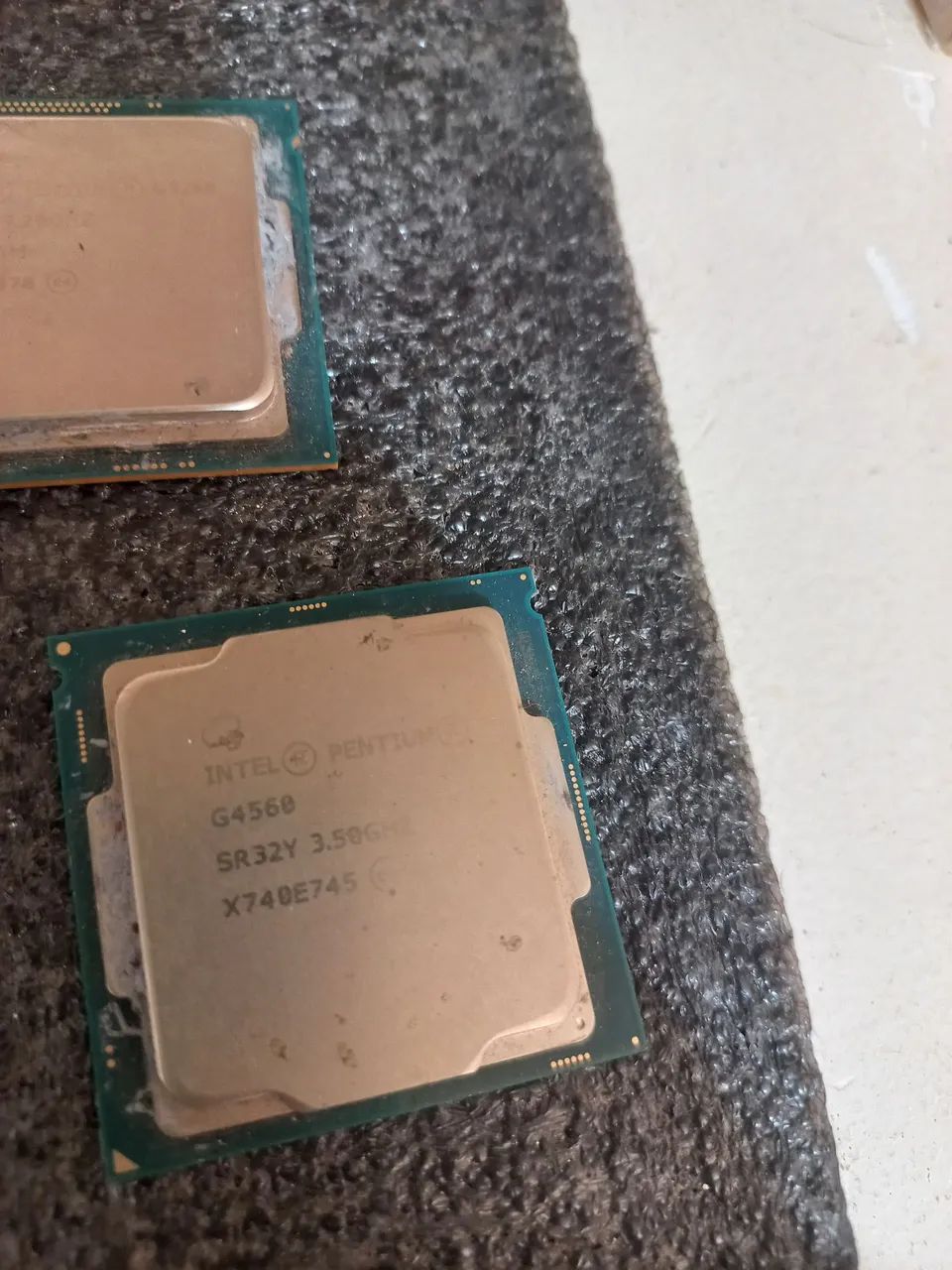 Pentium g4560