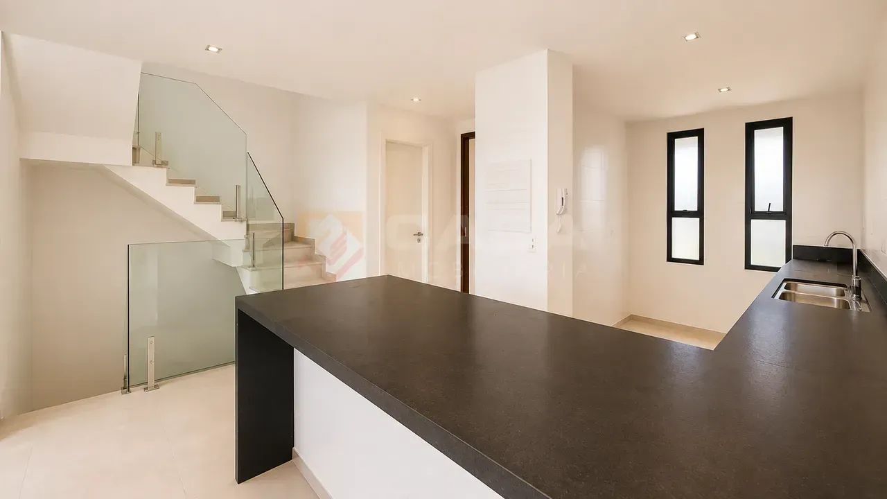 Casa TRIPLEX 4 QUARTOS c/ 3 SUÍTES em Morada de Laranjkeiras - Foto 5
