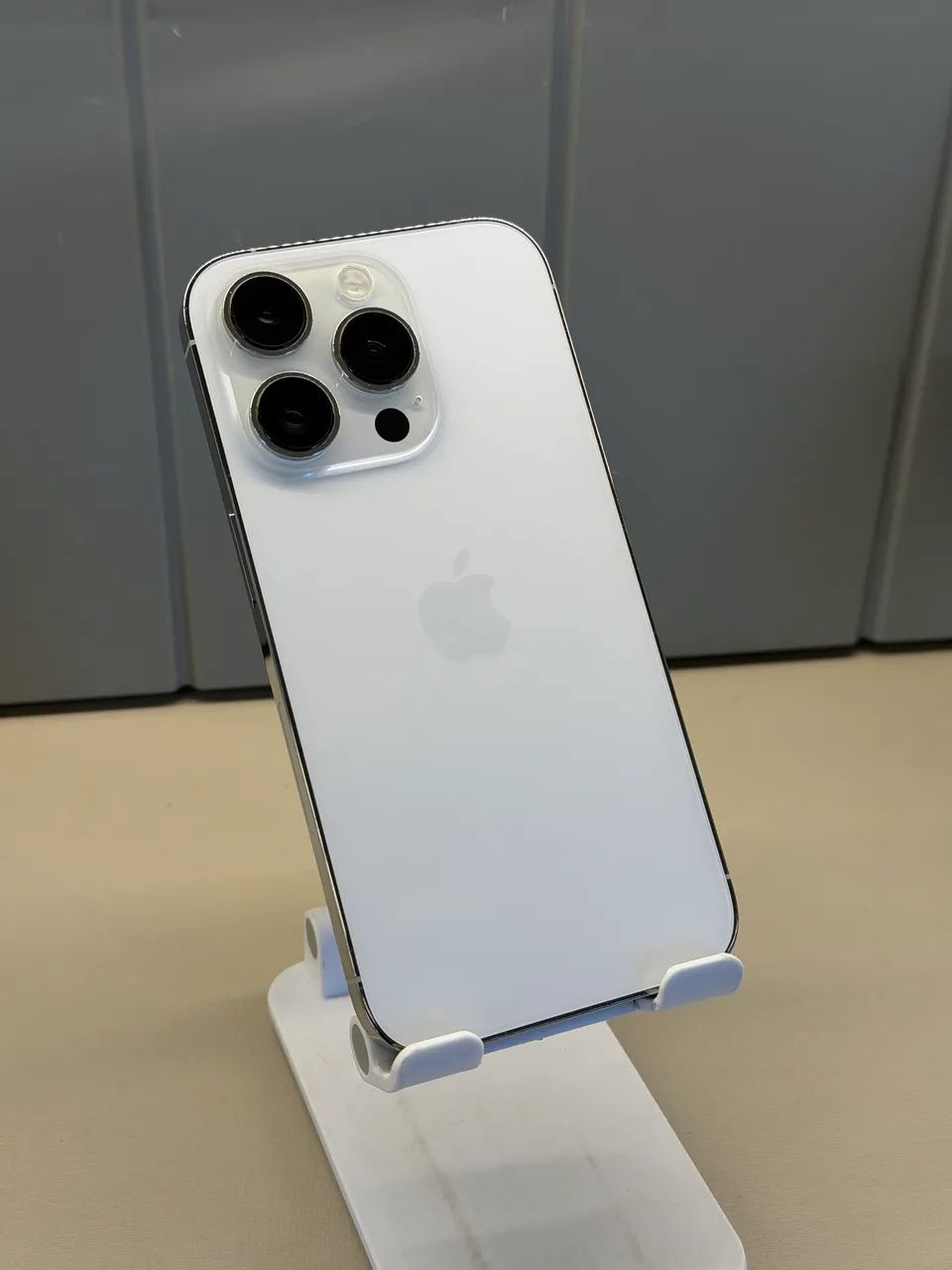 iPhone 14 Pro 256gb Branco Semi Novo | Loja Física - Celulares e