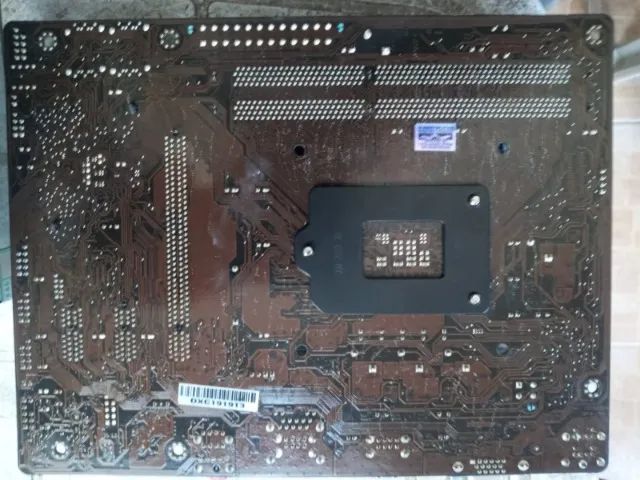 Placa  Mãe Asus P8H61-MLX3 R 2,0 Com Defeito - Foto 4