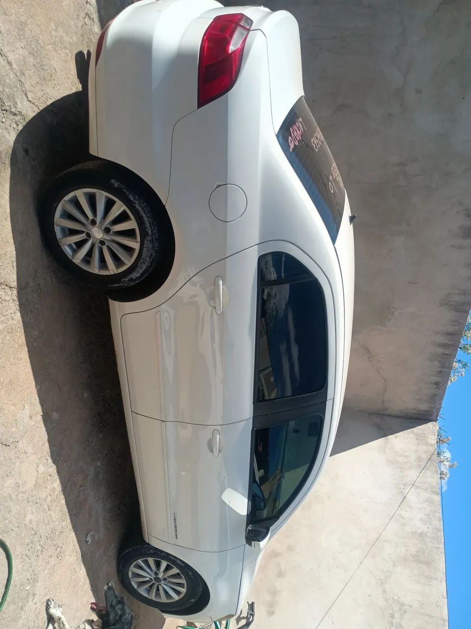 Volkswagen Voyage 2015