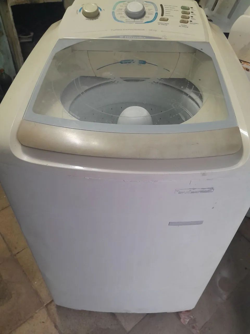 MÁQUINA ELECTROLUX 10K 