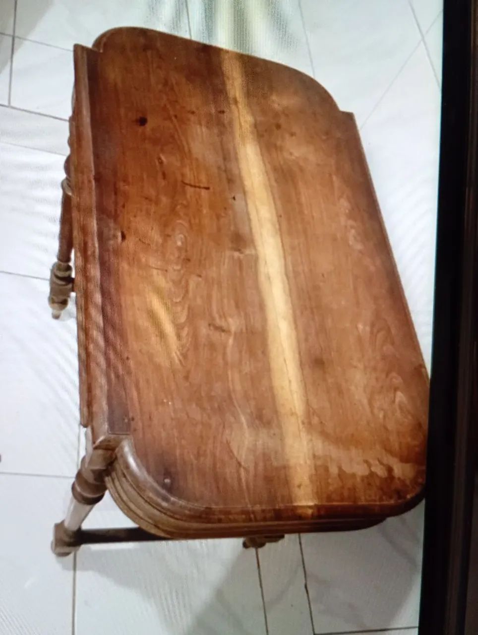 Mesa antiga 