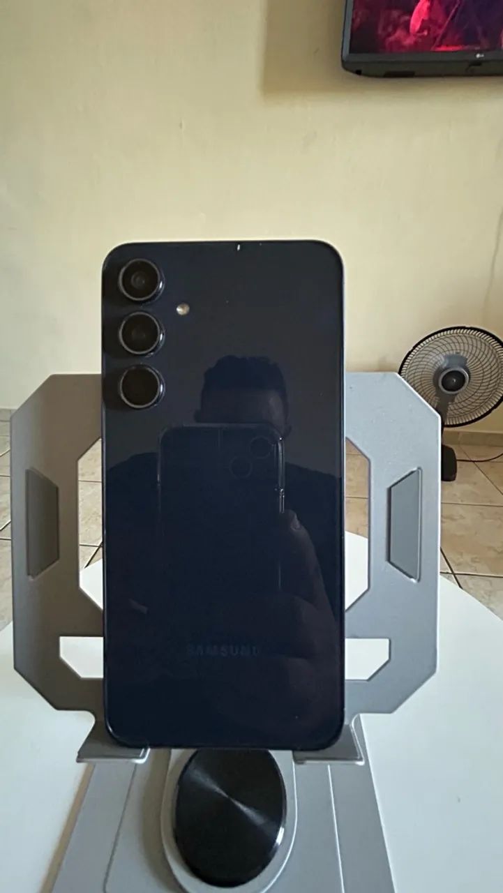 Vendo Samsung A55 8 GB RAM 256 Memória interna  - Foto 2