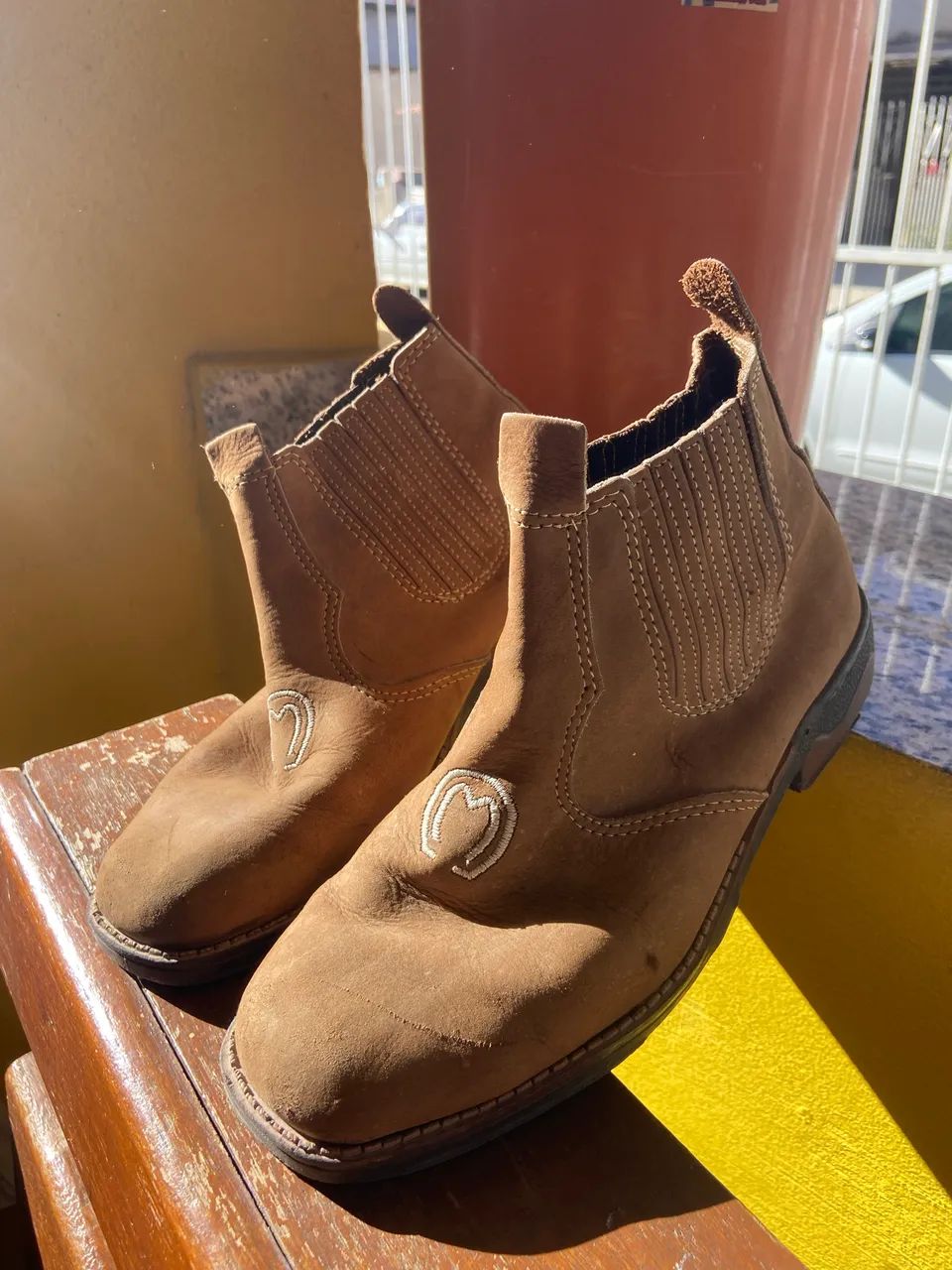 Bota de couro  - Foto 2