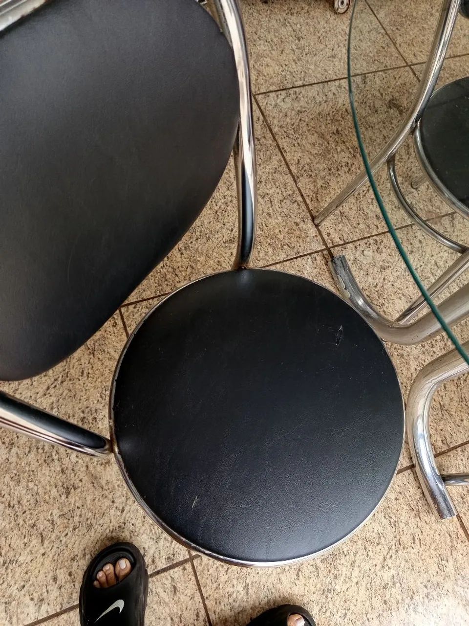 Mesa com 6 cadeiras  - Foto 3
