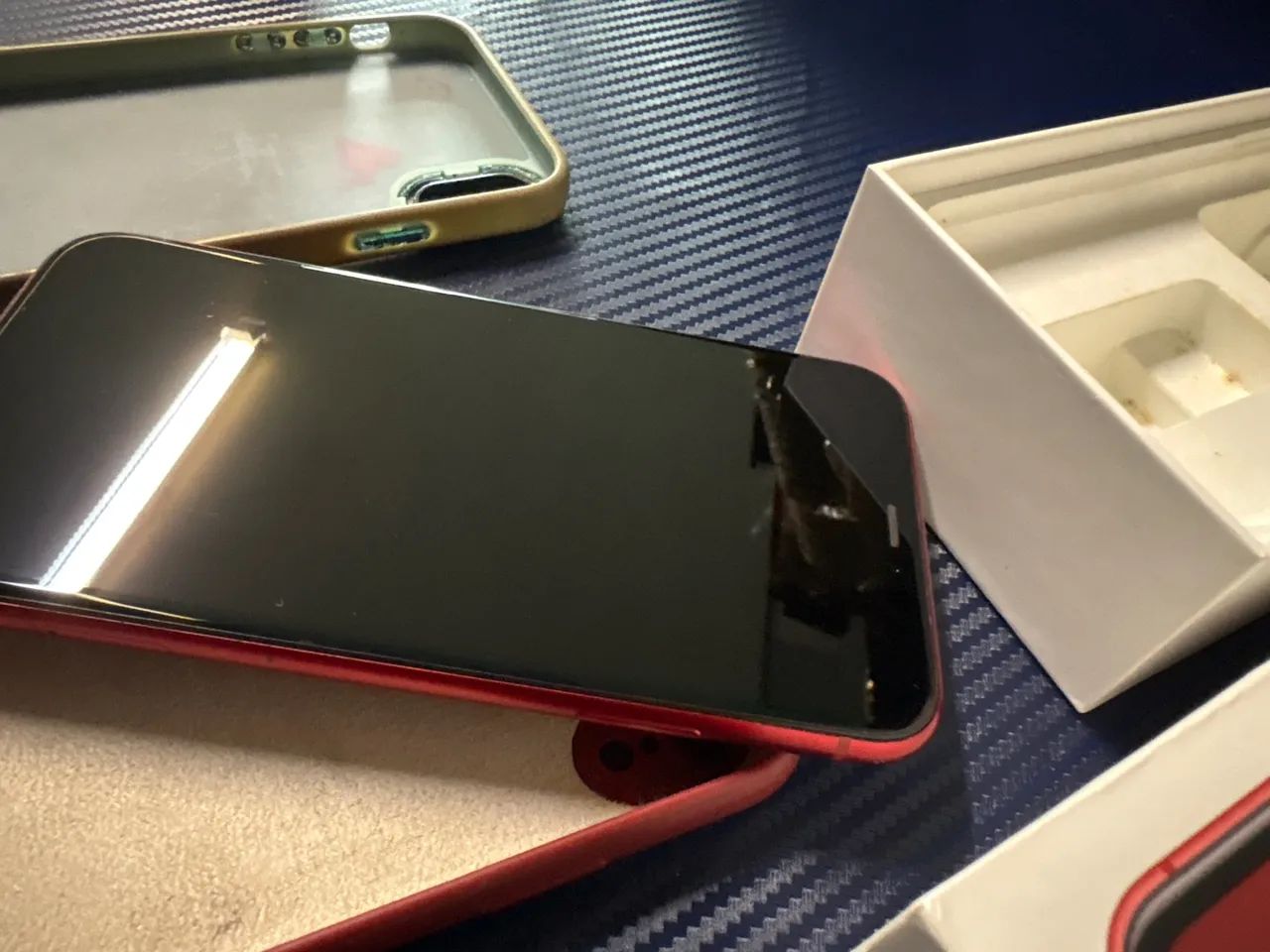 iPhone XR 128gb red - Foto 4