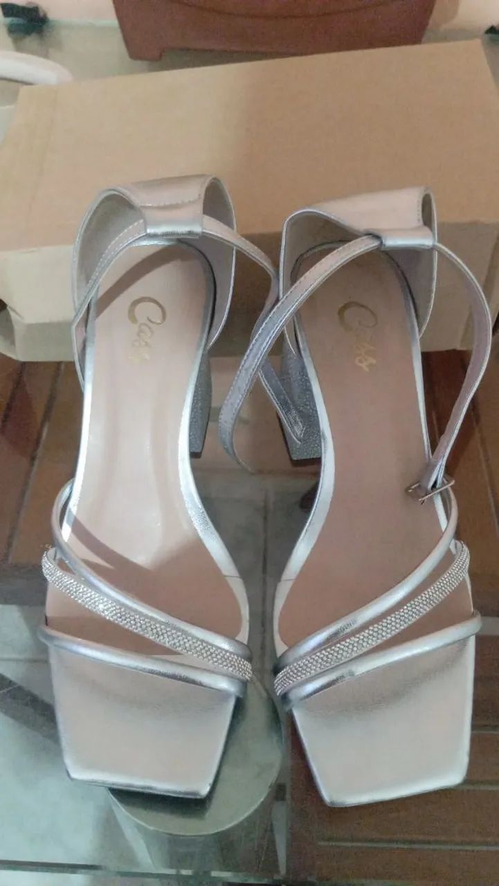 Sandália linda  - Foto 2