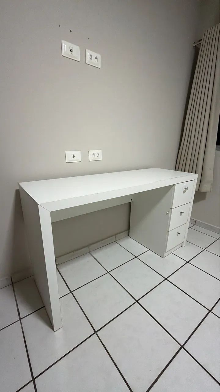 Mesa para escritório 3 gavetas  - Foto 3
