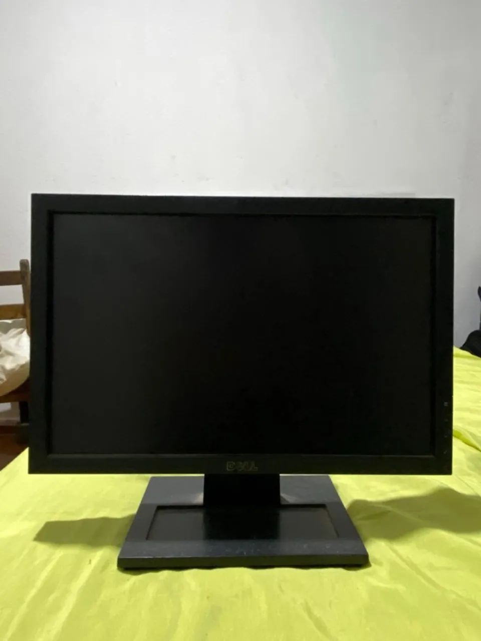Monitor Dell E1709WC 17" Widescreen VGA 1440x900