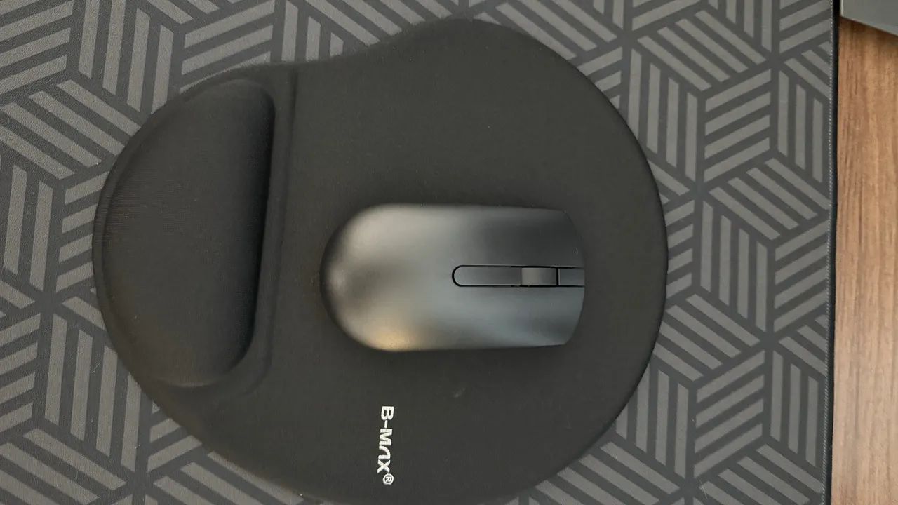 Kit teclado, mouse e mouse pad novo, sem embalagem - Foto 2