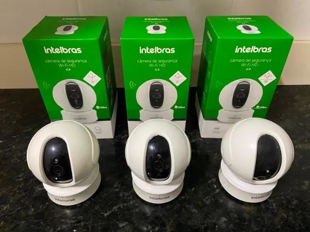 Kit com 3 Câmeras Intelbras iC4